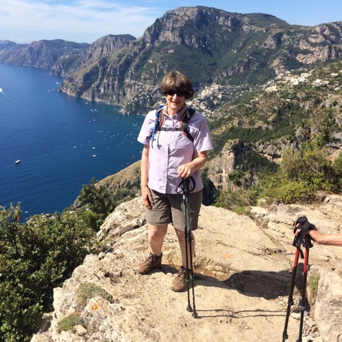 CEFF913D-2BA6-4940-898B-609E29196286