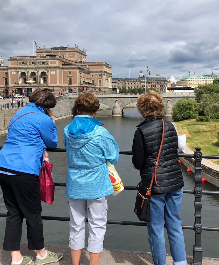 821722AB-0EA4-46CB-94A7-AC638E1D6431