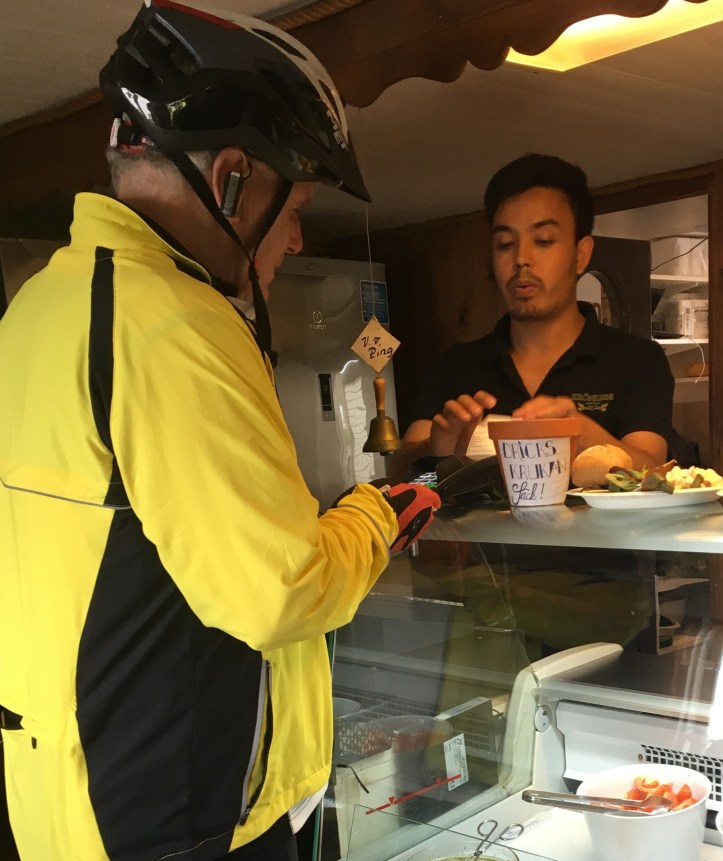 ADD82E7F-EBA0-489F-BB43-F11C2FE04149