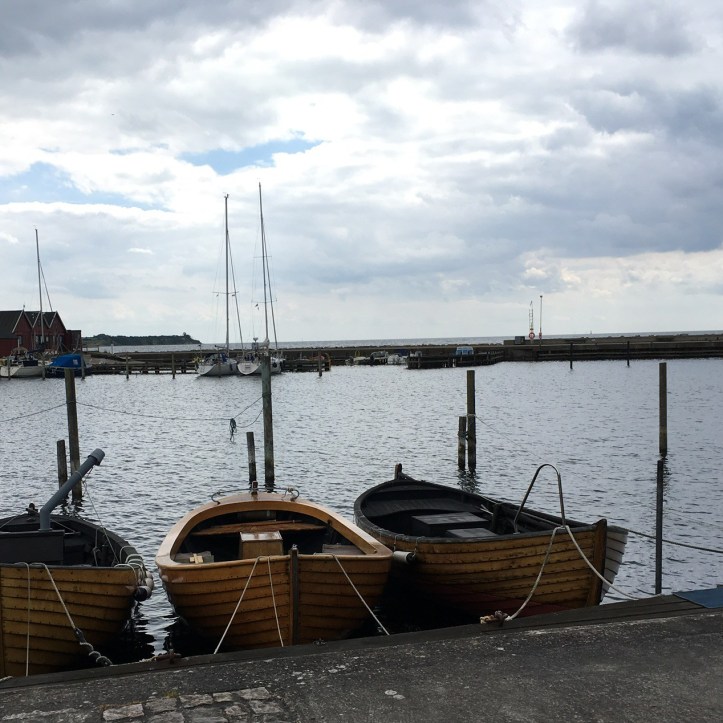 3100D29B-97F5-4A1C-8D96-D6D18DCAC8AE