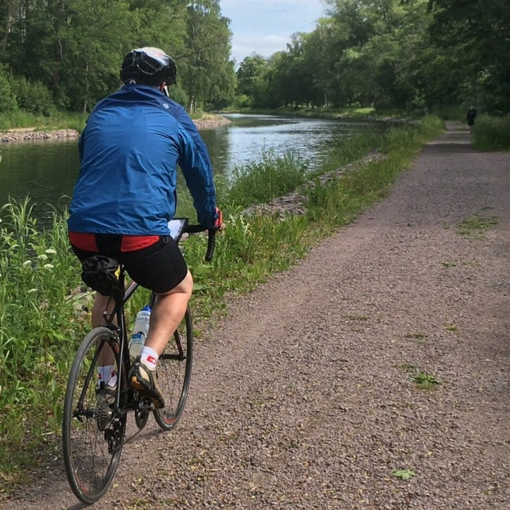 886F4DE7-F3E2-4183-BC91-D1CB66A105AE