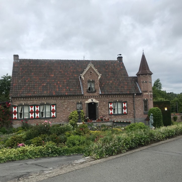 2DE845A1-00CC-4BC6-9E16-A89846EEA243