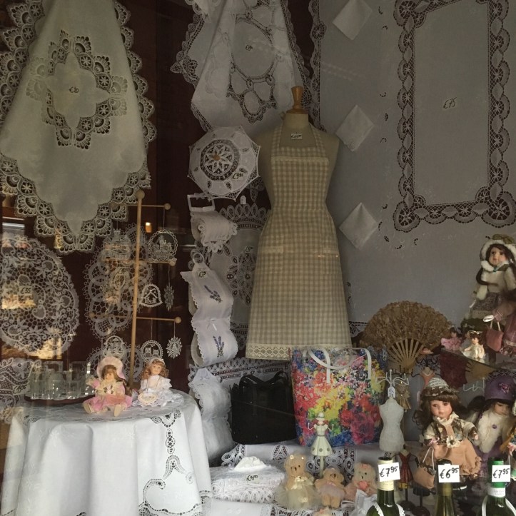 2D89E1D4-046B-44B5-8AD4-FBAB2B06BEF9