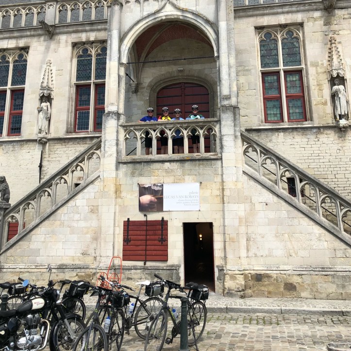 4AEEAFF2-E4EB-4DC2-93B2-2787F40EDF5F