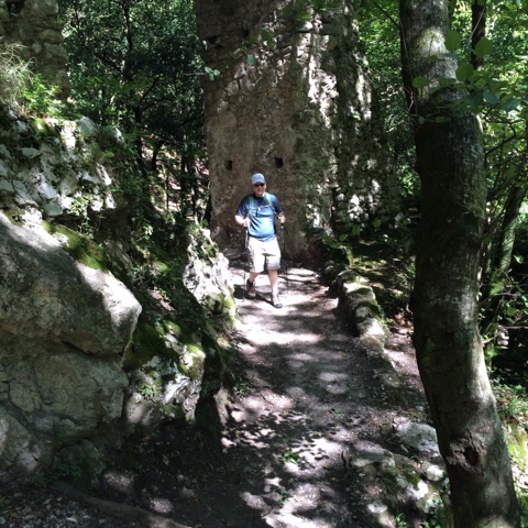 4E87D616-6347-48C8-898B-2520E624D759