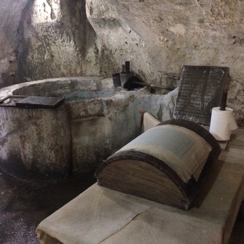 792A670F-36C3-44C1-9347-458B211A6F89