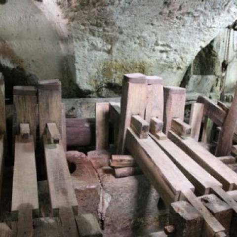 B5DF2962-8E09-4BE6-BFCE-359DF1972CC3