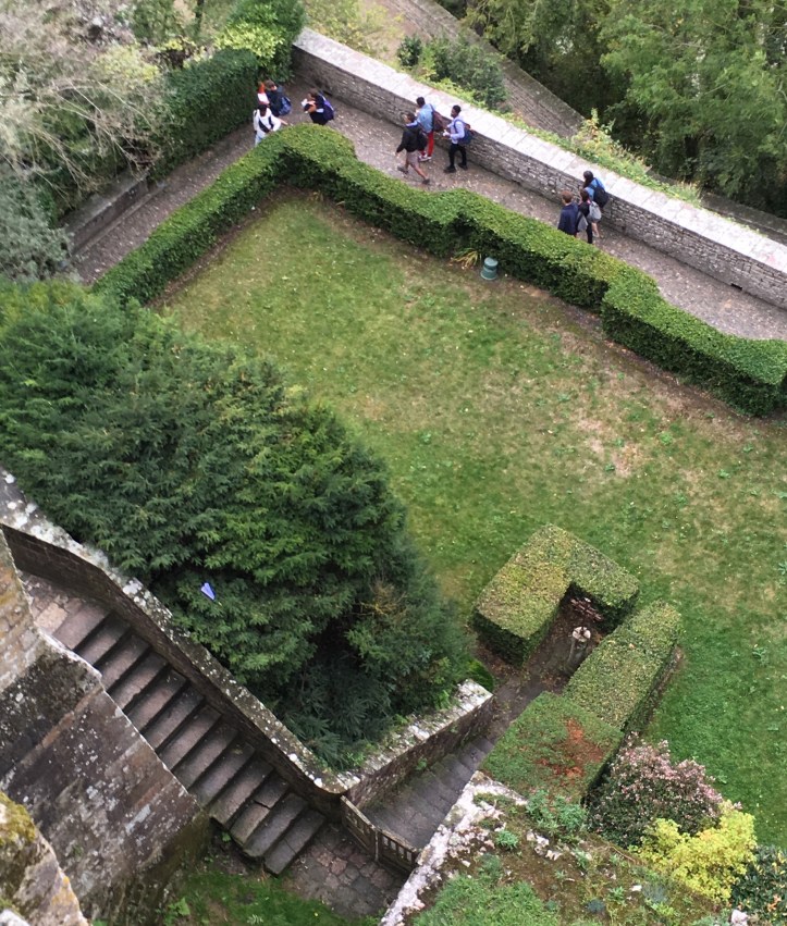 367FF292-62B6-473F-9E59-AA07C91CF4F1