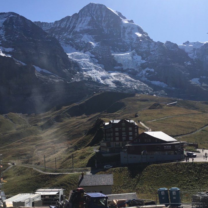 4FC5438B-E547-45D1-A816-F5ECDE49F3AA