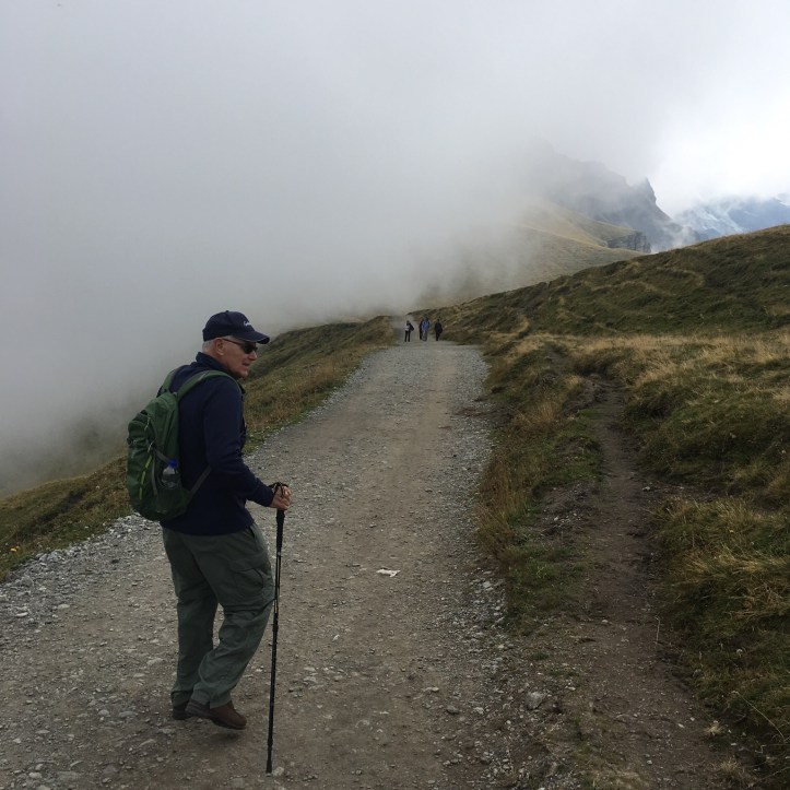 73E2716F-9C73-4FE8-9E38-02781893589C