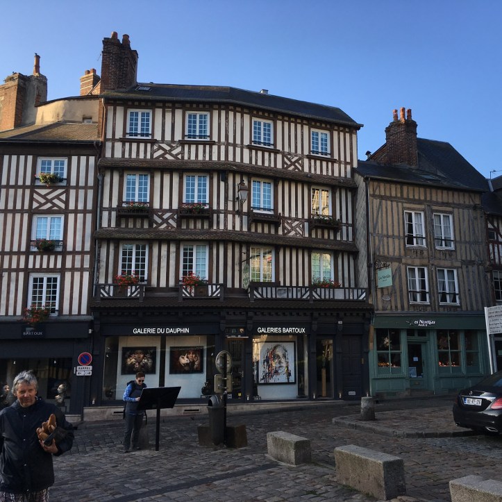 83C9326E-B334-4225-AD03-BF332EC46056