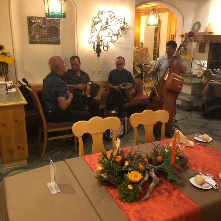 97808246-3FDC-4B2D-8D7D-8E8ED1914CE8