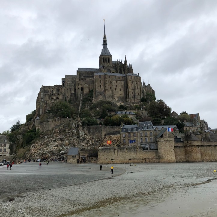 3AFB3531-E93D-42E5-95F9-D53D66981D52