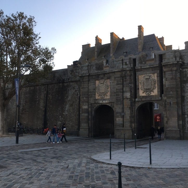 3E5BABDF-FFF6-49BD-AB4A-BDFAD7926277