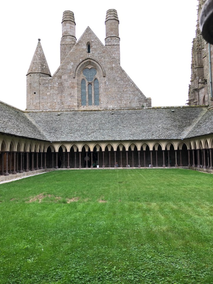 5172667E-F7A4-4EC5-AB96-919056F64FD1