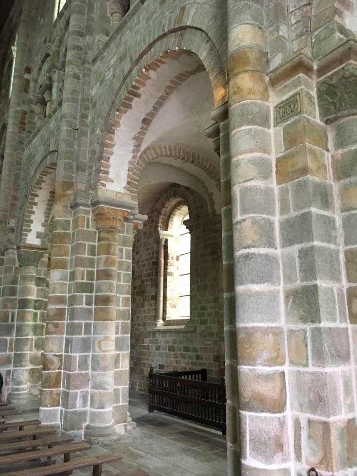 6BF9FA47-4C2B-4430-994E-8576697E6EF2