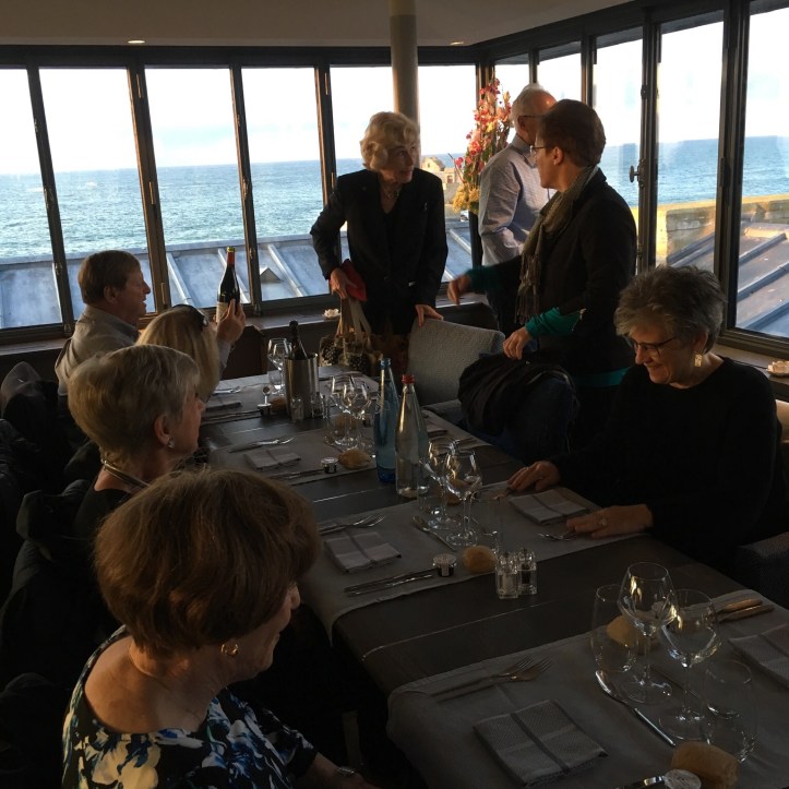 ECFB07DD-B1DC-409D-9FAB-9FADF61ECFEA