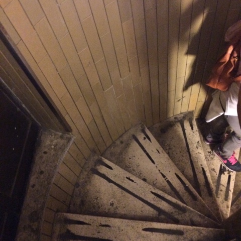 F4E677FF-2D27-4AE1-8C64-5A7A39527B29